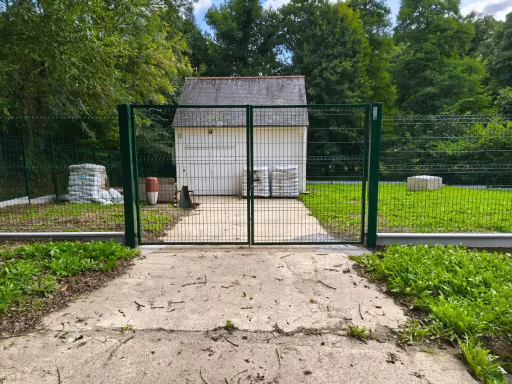 Le Caer Paysage Paysagiste Rostrenen PORTAIL CLOTURE 2