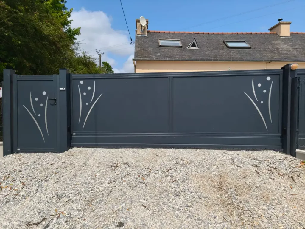 Le Caer Paysage Paysagiste Rostrenen PORTAIL CLOTURE 5